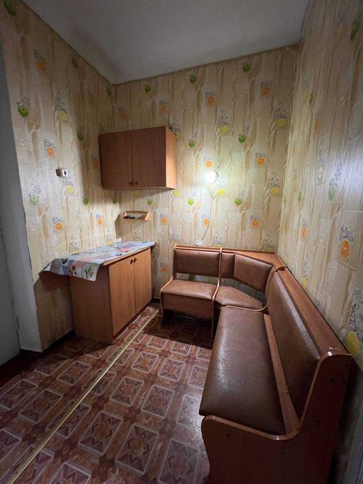 2 кімнати в гуртожитку по вул. Леха Качинського