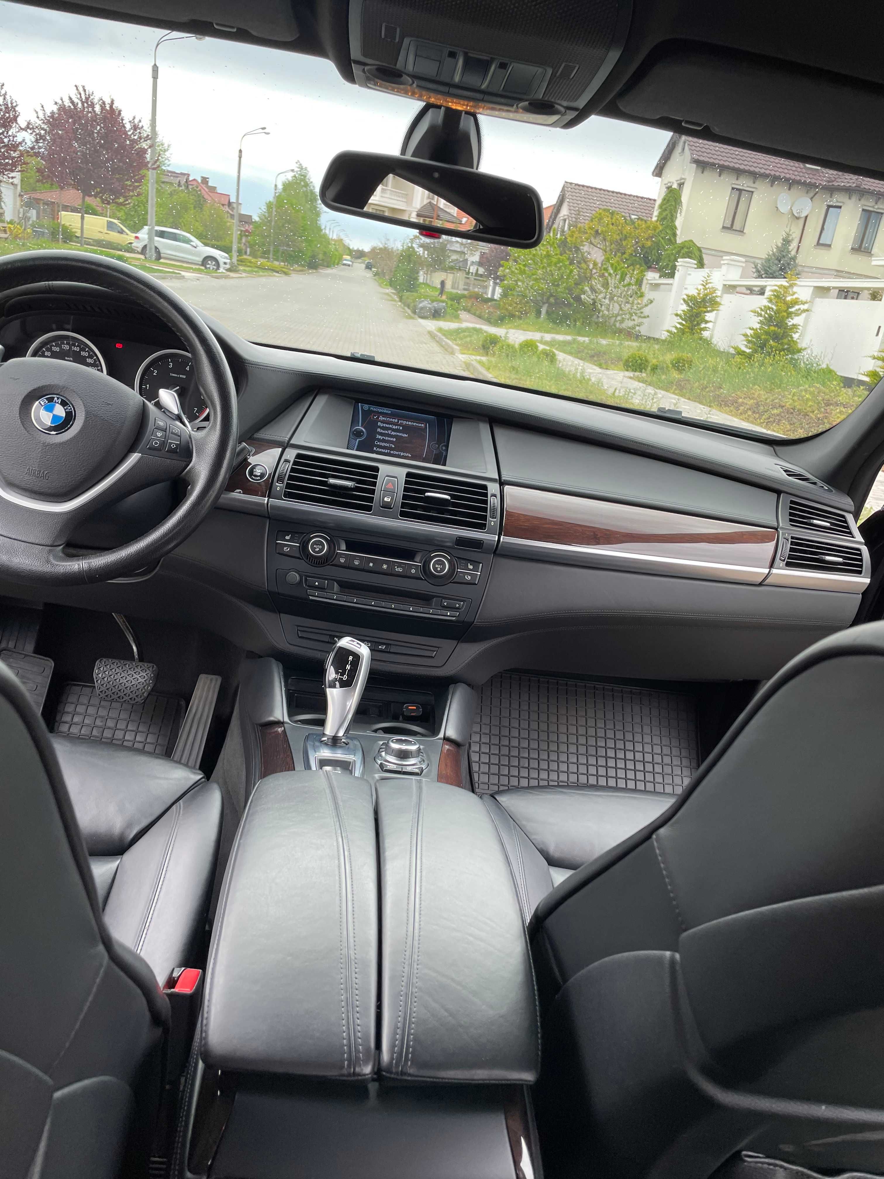 Продам BMW X6 e71 50i