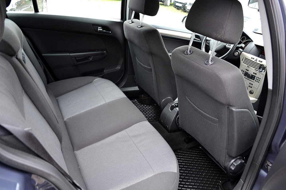 Opel Astra H 1,6 cm 2008r benzyna , klima , super stan , okazja !!