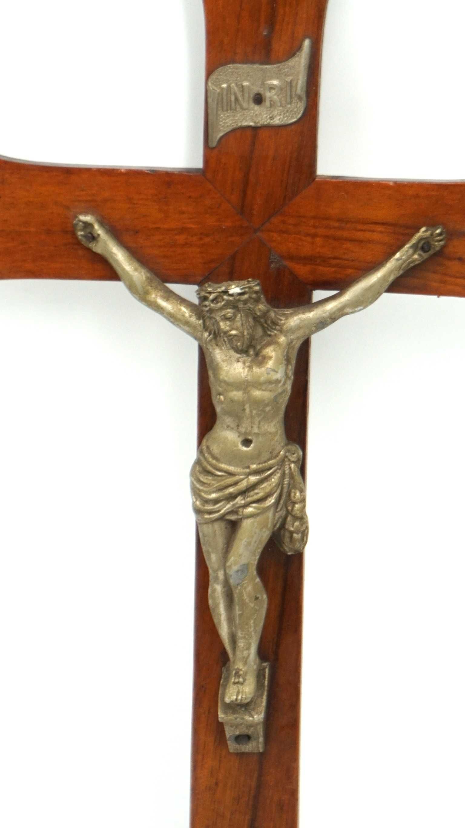 Drewniany Krzyż Krucyfiks o ciekawej formie antyk
