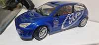 Ford Focus Autoart 1:18