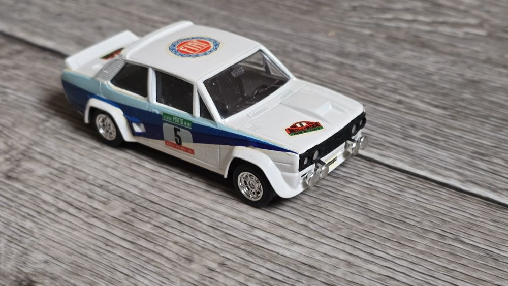 Модель 1:43 FIAT 131