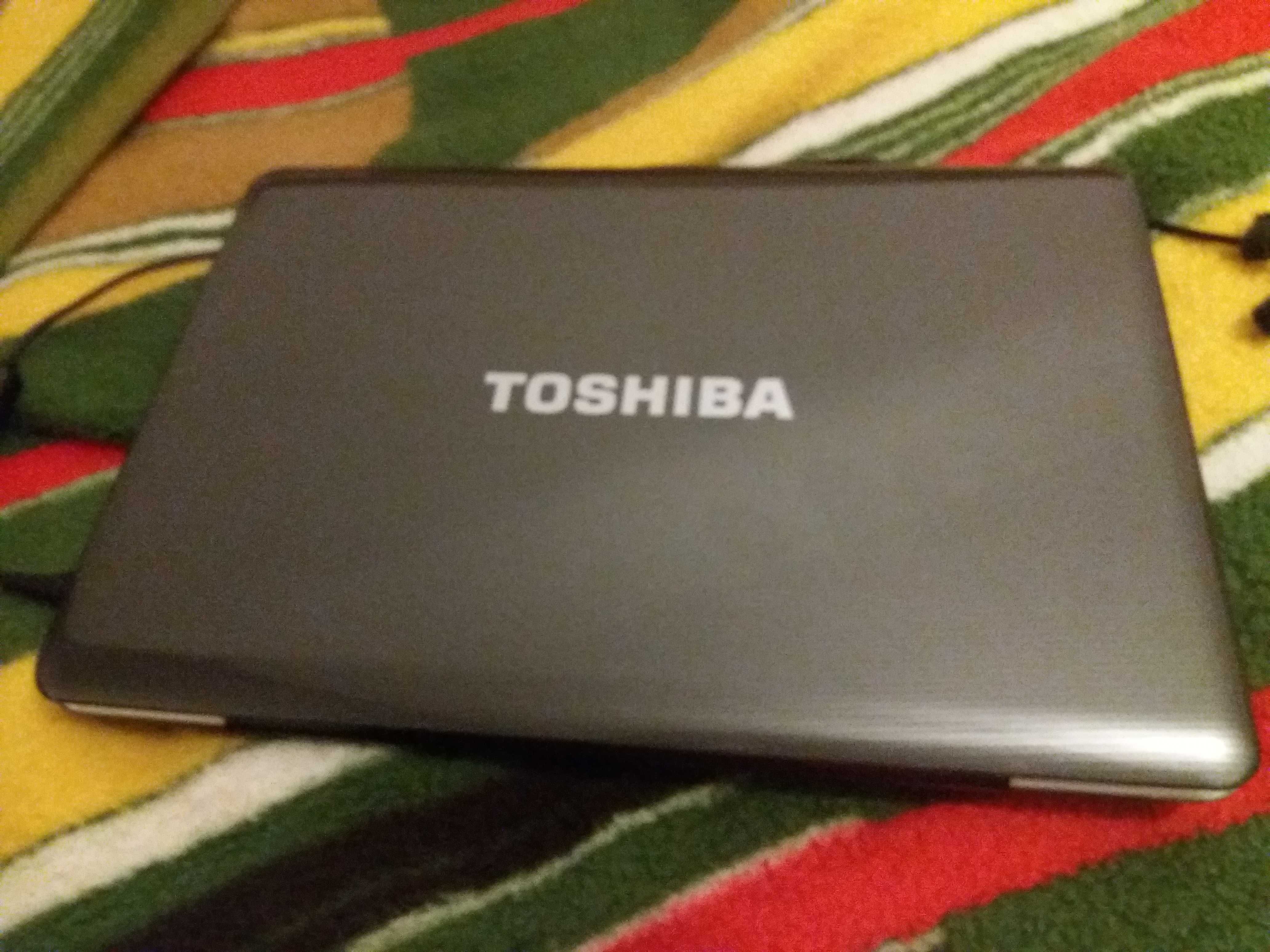 Vendo portail TOSHIBA SATELLITE L500-256 como novo