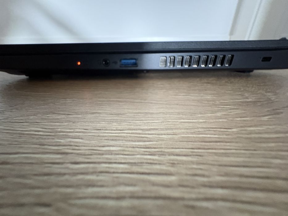 Vendo Portátil Gaming ACER Nitro V15 ANV15