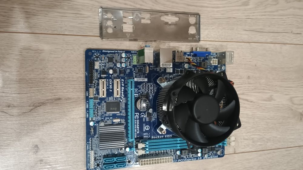 Мат.плата h61+i5 2320