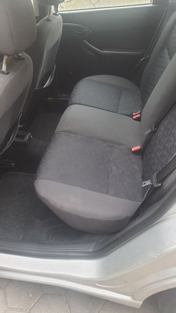 Ford focus 1.4 gasolina