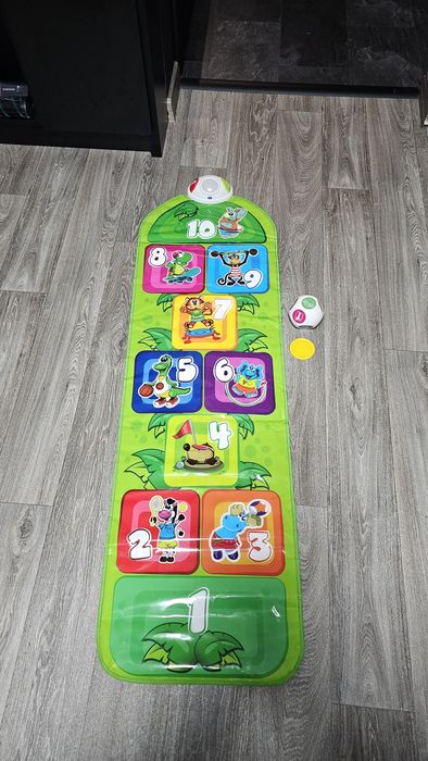 CHICCO Elektroniczna mata do gry w klasy FIT&FUN