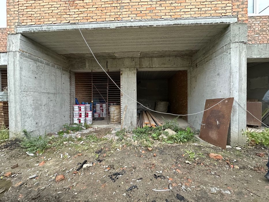 Продається декілька гаражів на вибір ЖК Студентський ПЕРЕУСТУПКА