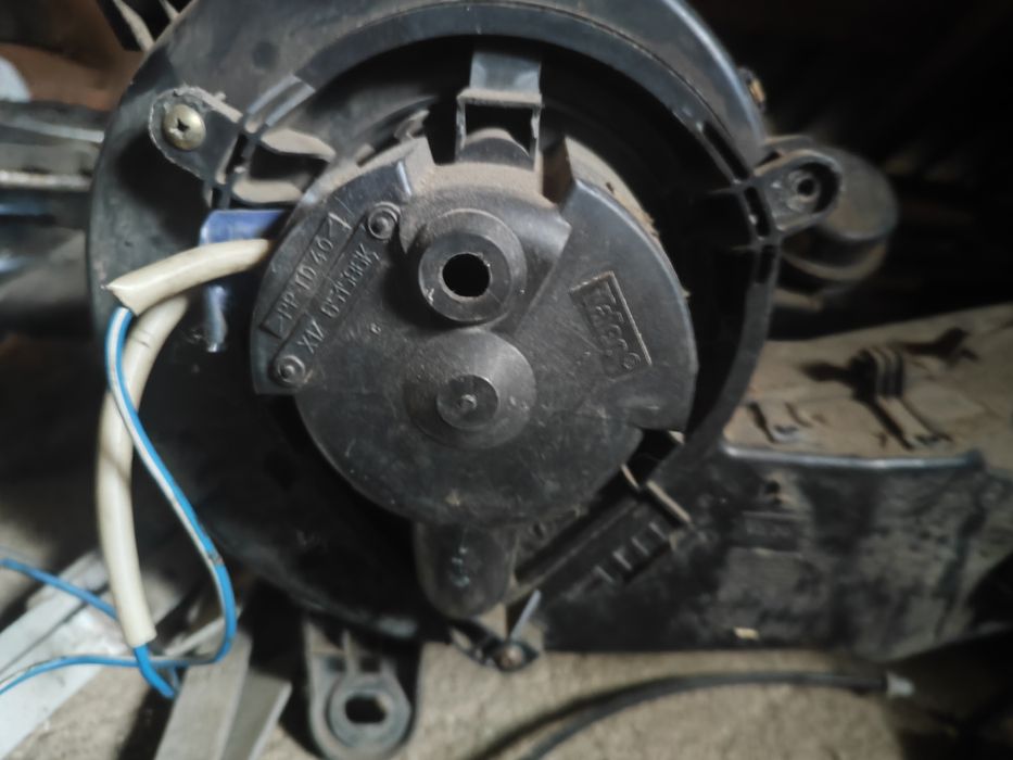 Пластик салона Мерседес Віто 638