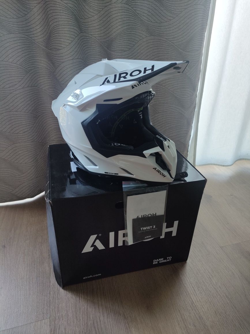 Capacete Airoh Twist 3