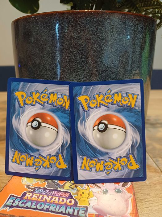 2 Cartas Pokémon Gimmighoul #87 e Gimmighoul [Reverse Holo] #88