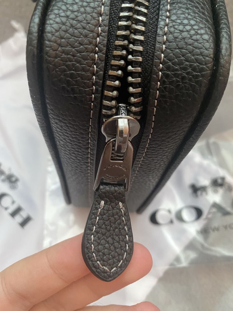 Сумка Coach Outlet мужская / чоловіча через плечо