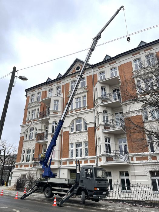 PROMOCJA Żuraw Ciesielski Dźwig dekarski Böcker AK 27/1000