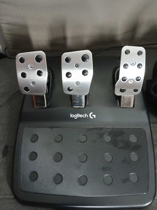 kierownica do gier logitech g920