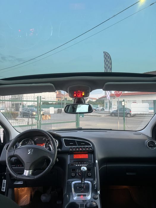 Peugeot 3008 Hdi - Auto - Teto panoramico