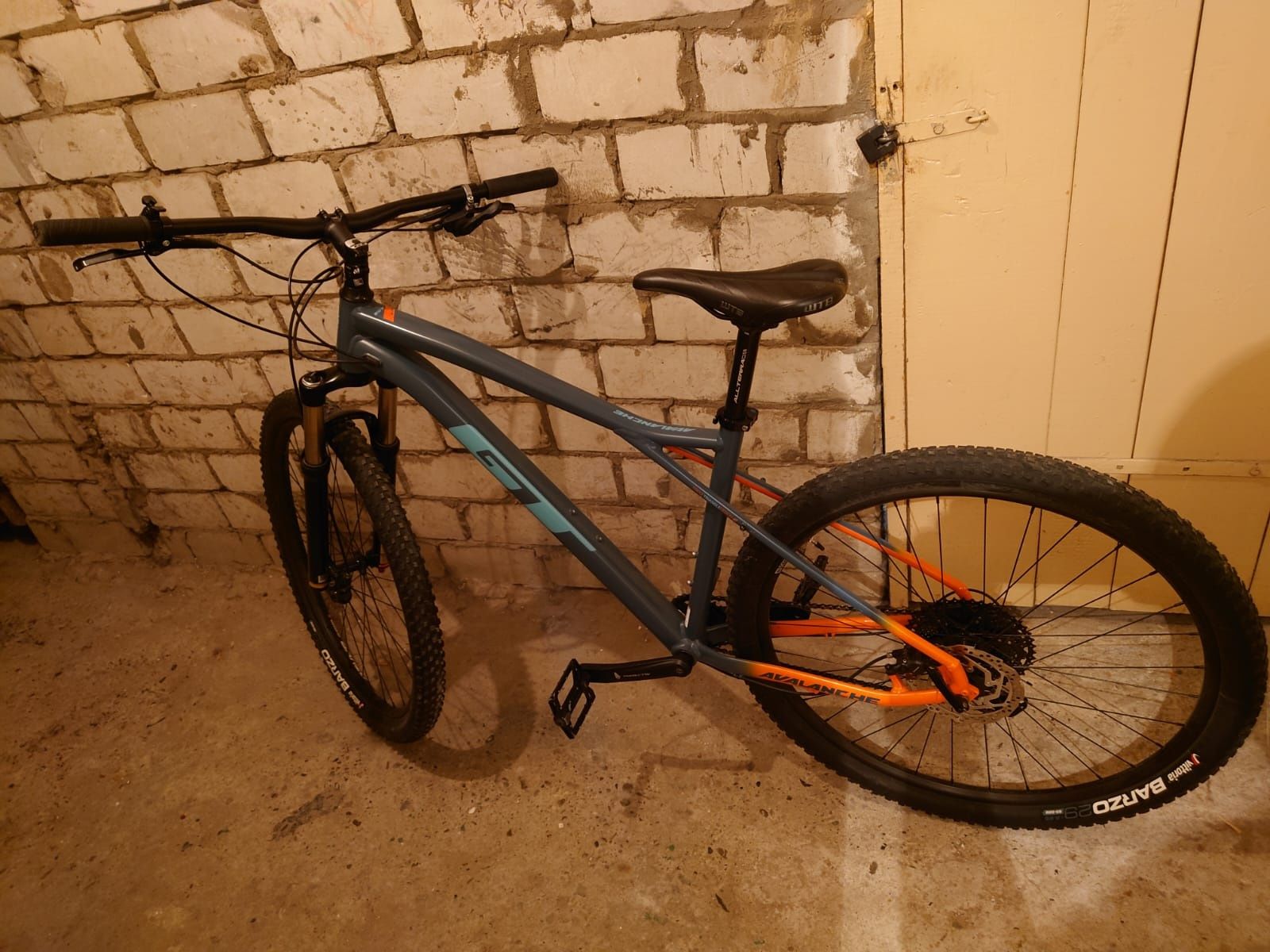 Rower górski GT avalanche elite