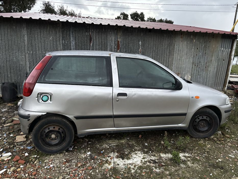 Fiat punto 55 6 speed 1996