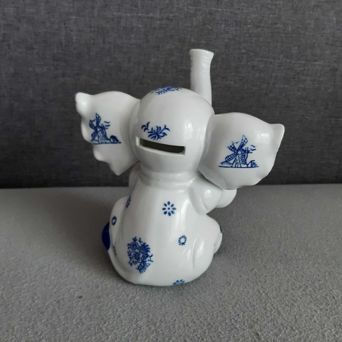 Skarbonka porcelana słoń