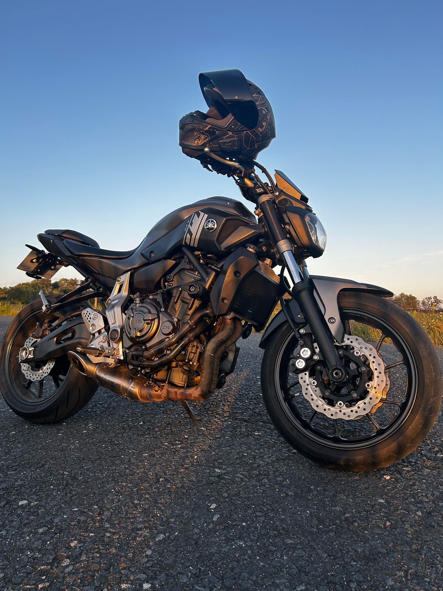 Yamaha MT-07 com Escape Akrapovič