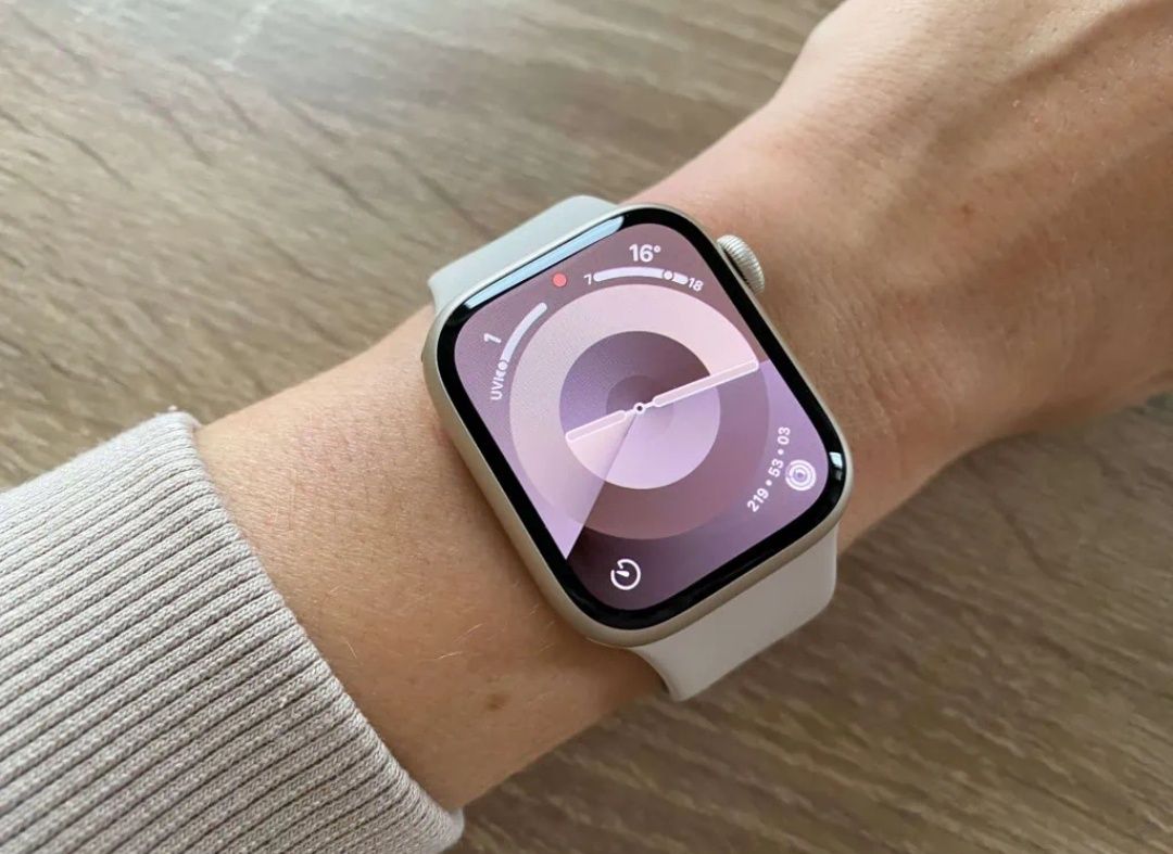Smart watch p 98