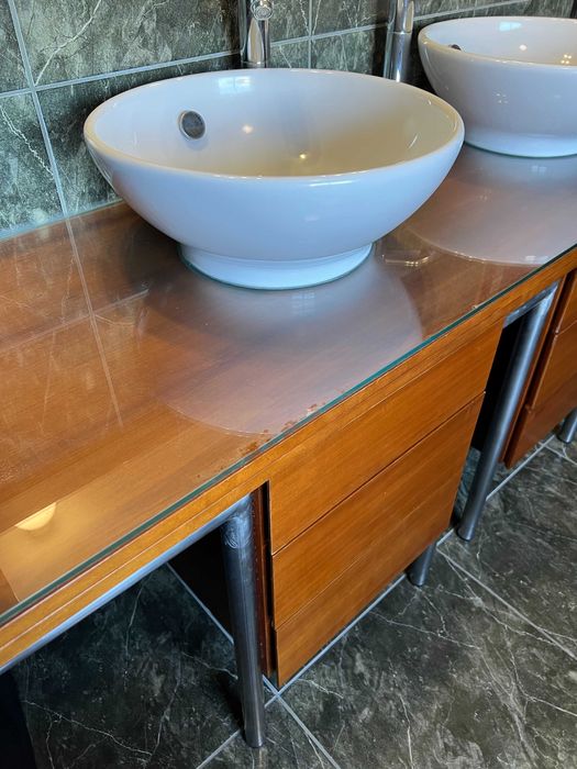 Móvel WC Cerejeira + 2 Lavatórios + 2 torneiras