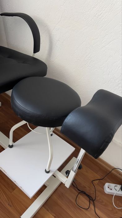 Кресло для педикюра.