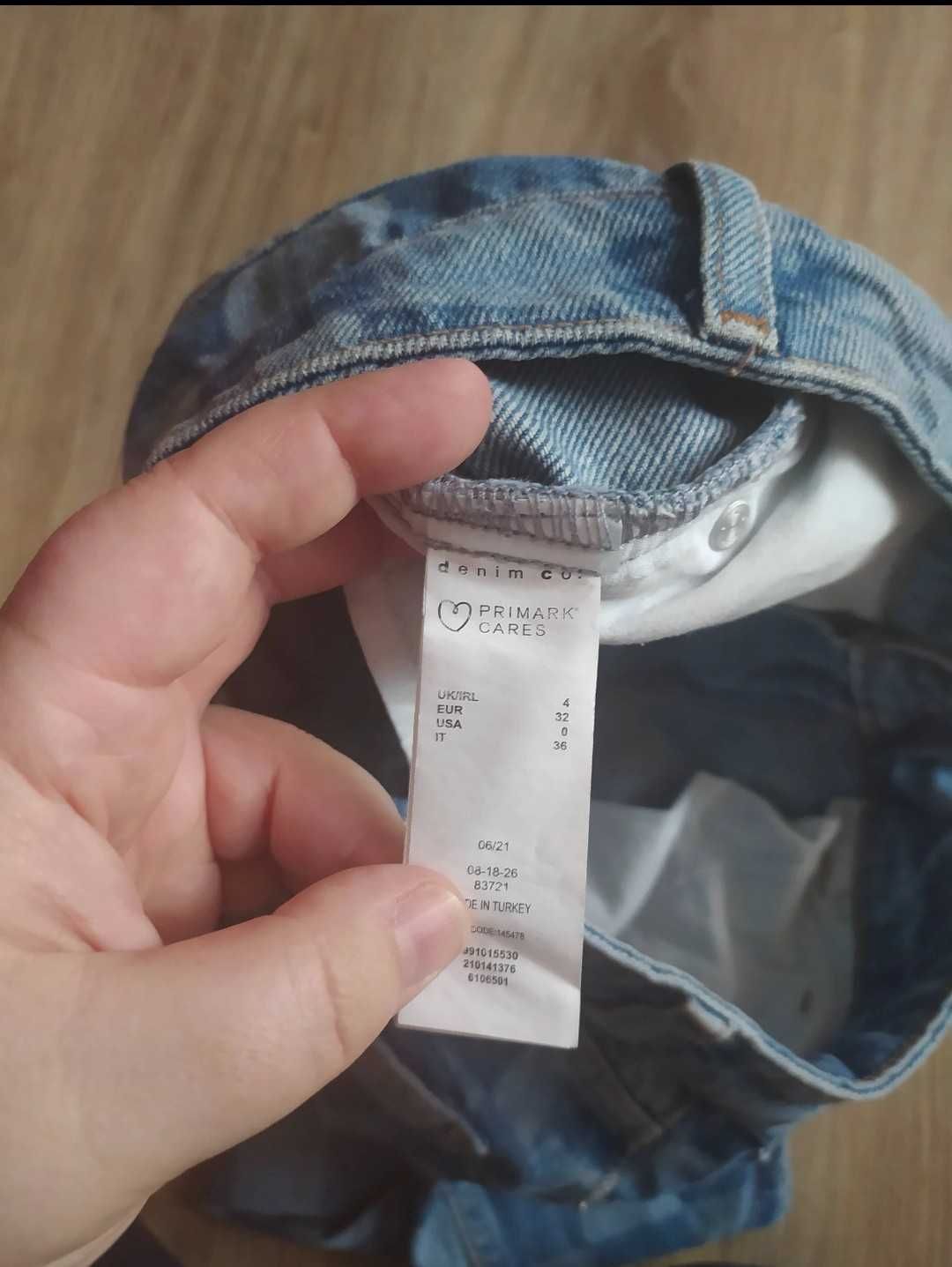 Jeansy damskie Primark