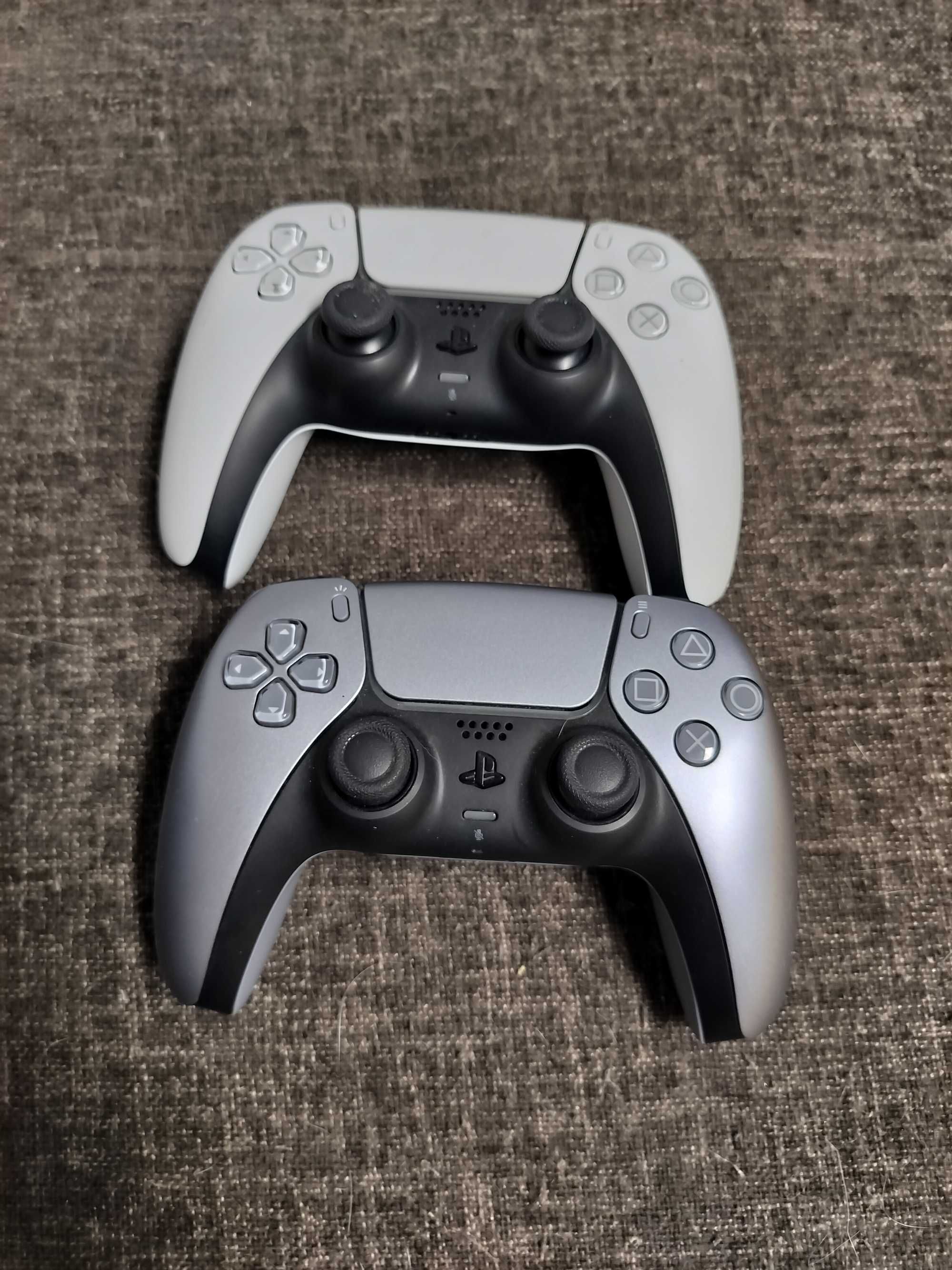 PS5 versão digital+2 comandos