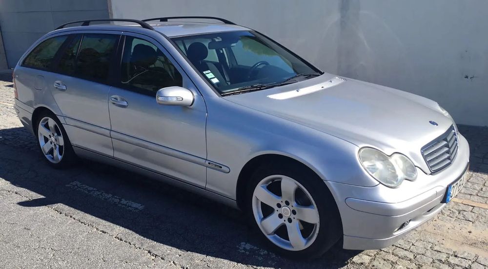Mercedes-Benz C 220