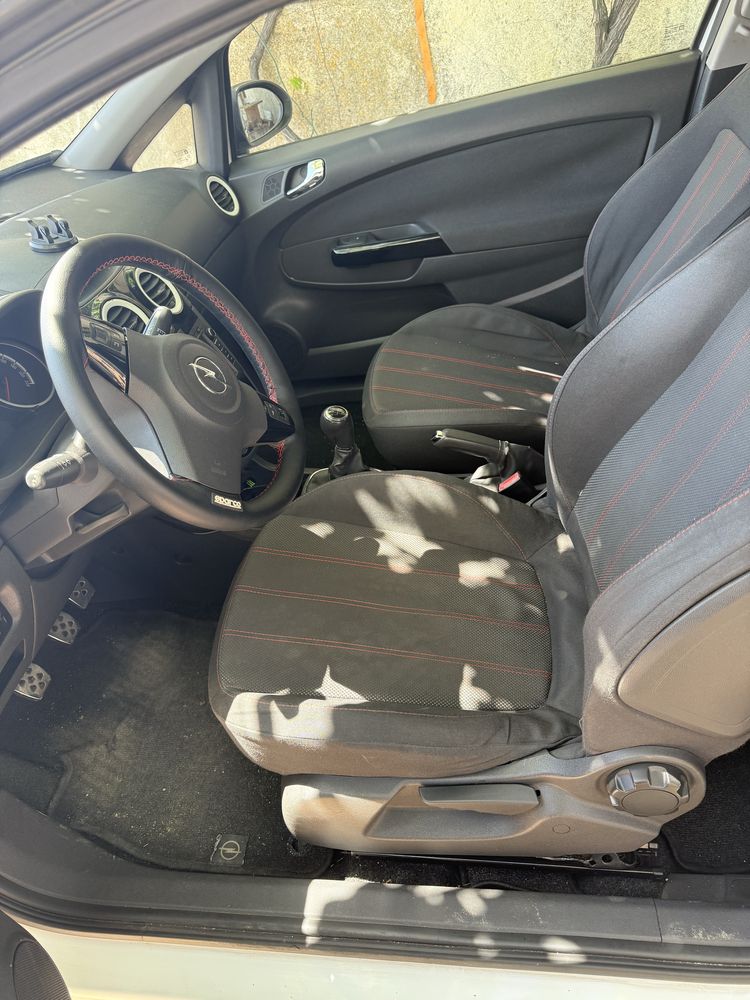 Opel Corsa Desportivo 2010