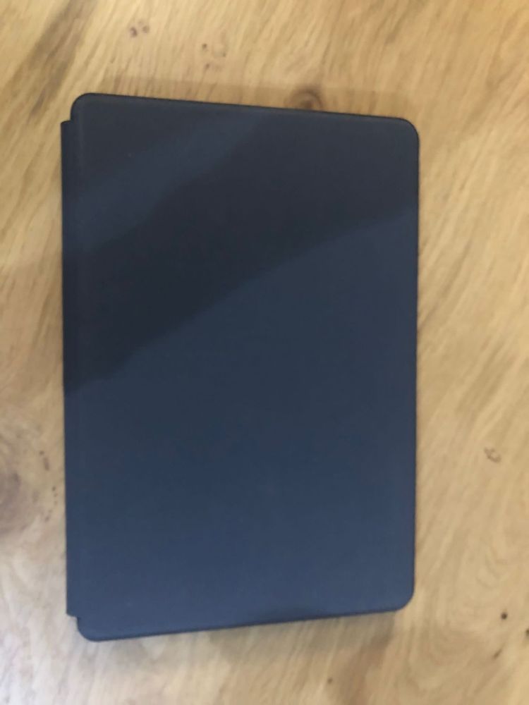 Lenovo IdeaPad Duet Chromebook com mala de transporte