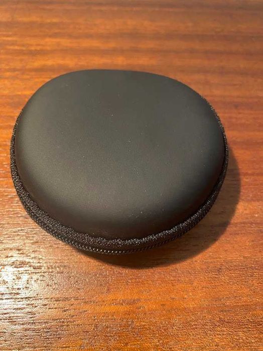 Bolsa redonda com fecho