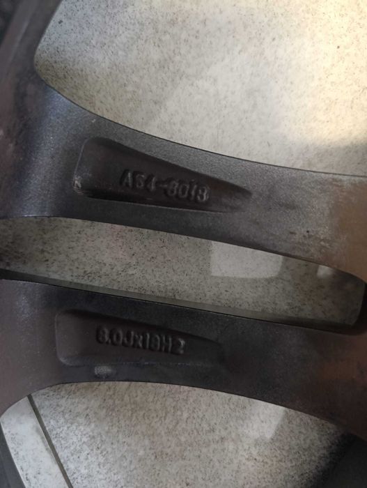 Koła Alu Felga  zima  Ford S-max   Kuga - Opony Continental 235/50R18