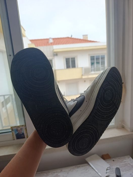 Vendo sapatilhas Nike tmnh 38 estou a vender porque me  parou de servi