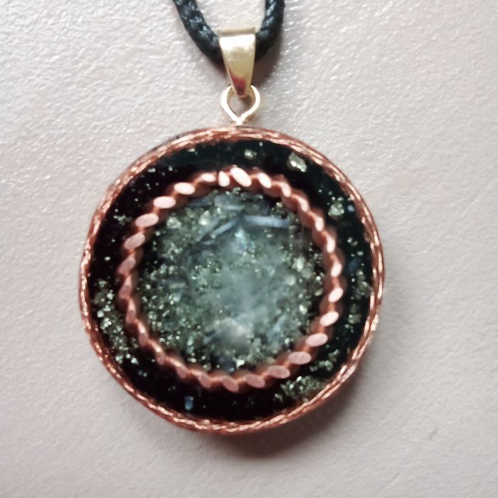 Orgonit, odpromiennik, pierścień tensorowy