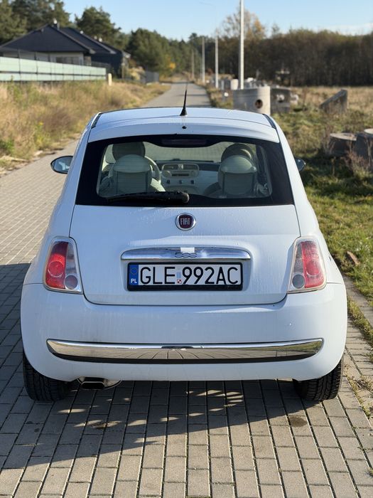 Fiat 500 rocznik 2008 Diesel panorama błękitny