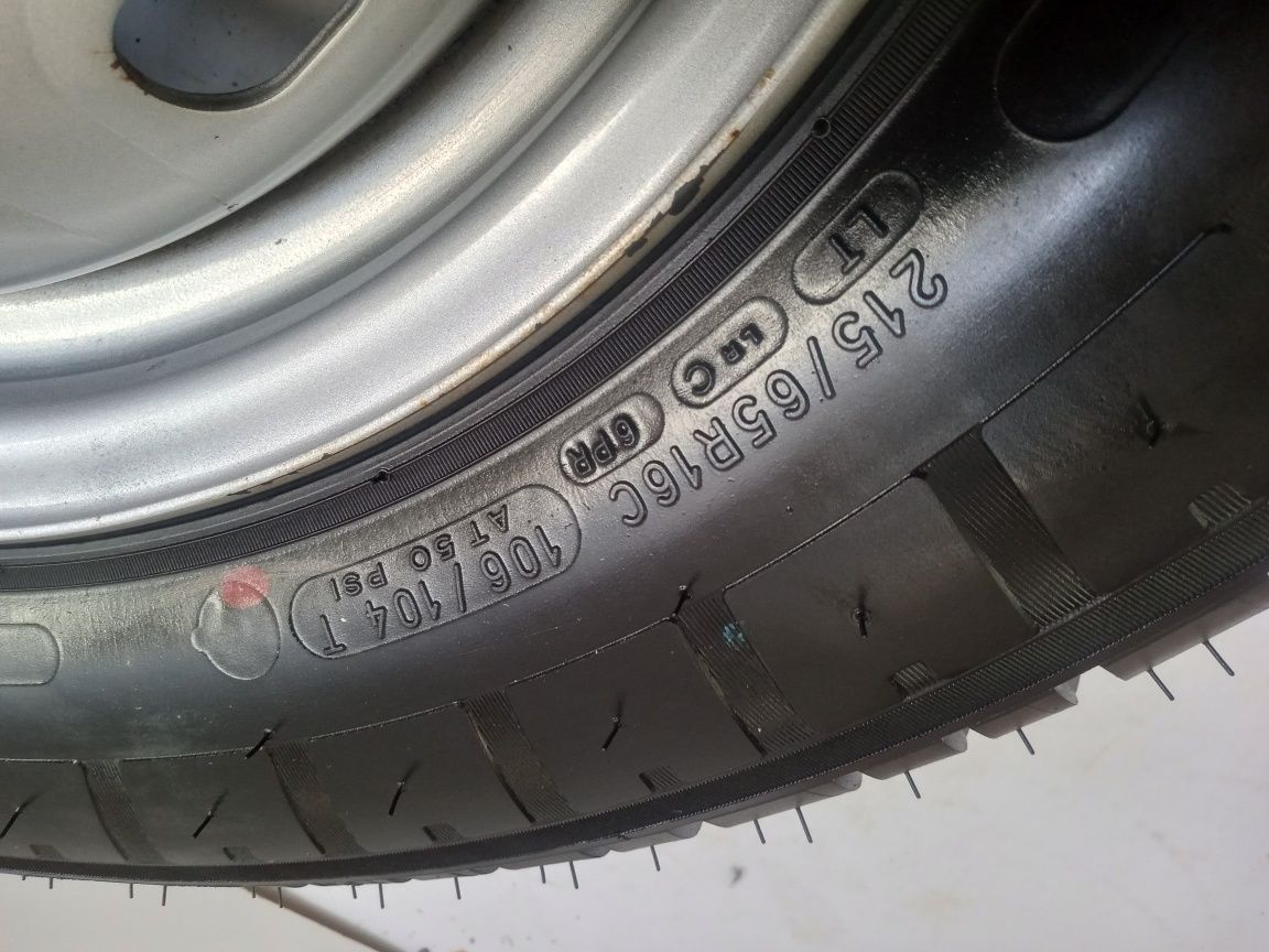 Koło zapasowe opona aTrafic Vivaro Talento 215/65R16c Michelin Agilis