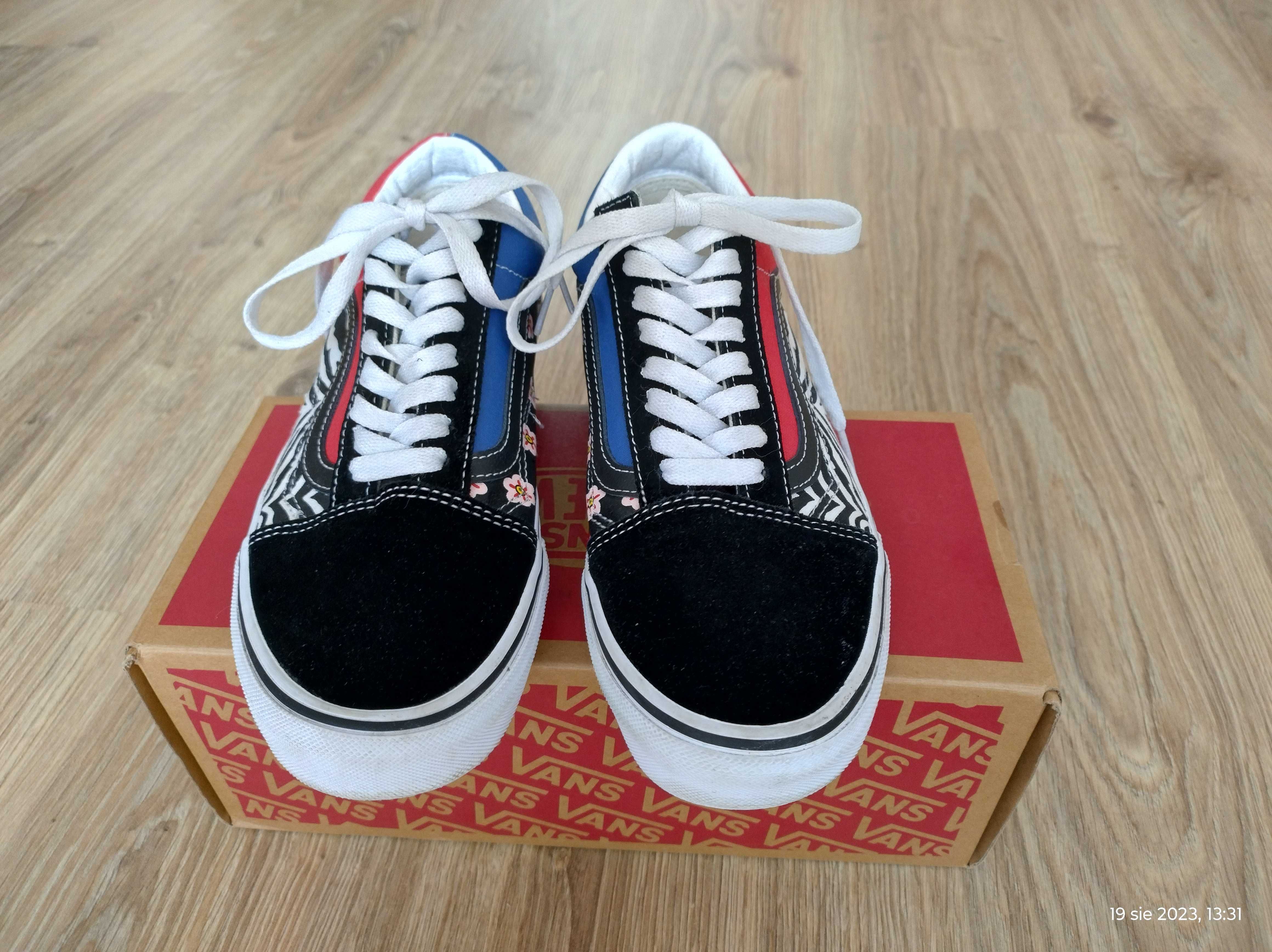 Vans Old School Koreantypgrphy roz. 40