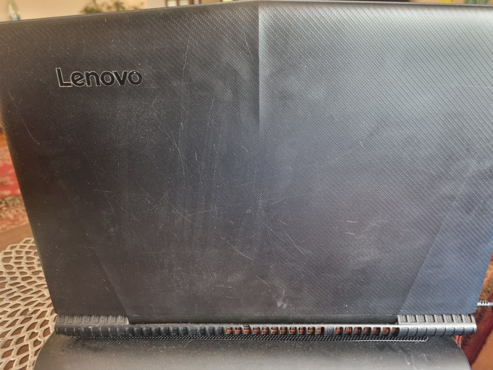 Lenovo Y520 gtx 1050 Ssd500