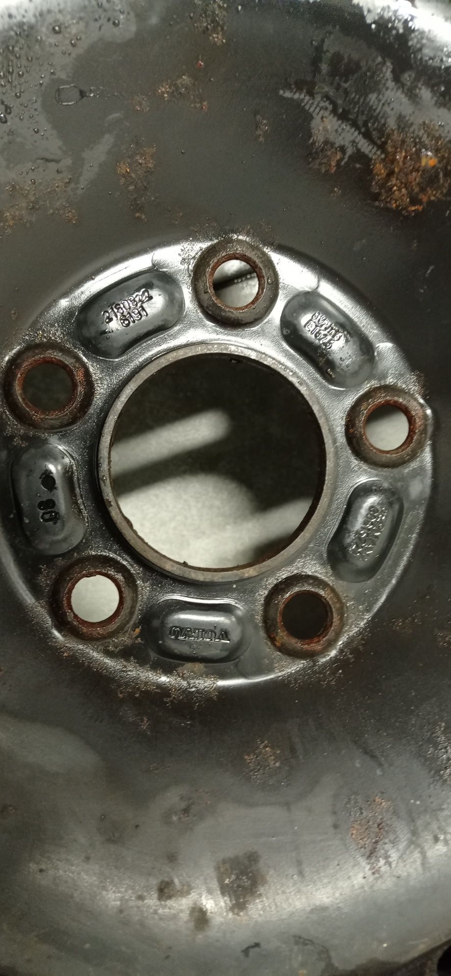4x Felgi stalowe orginalne Volvo 5x108 Et52,5