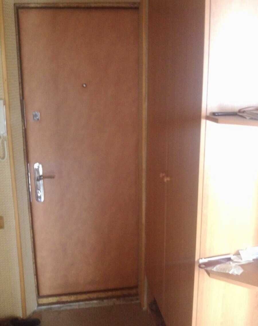 Продаж 1к квартири Нововокзальна 19 Центр метро Олімпійська
