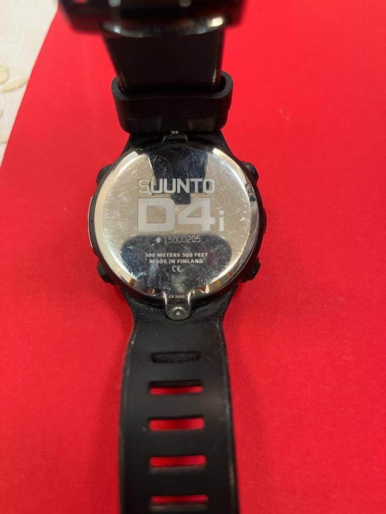 Relógio Computador de Mergulho Suunto D4i