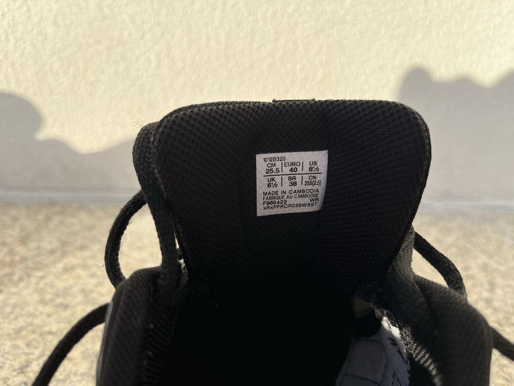 Sapatinhas Asics