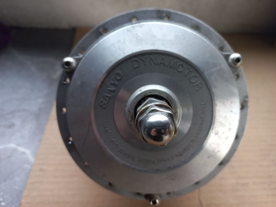 Silnik dynamotor Sanyo