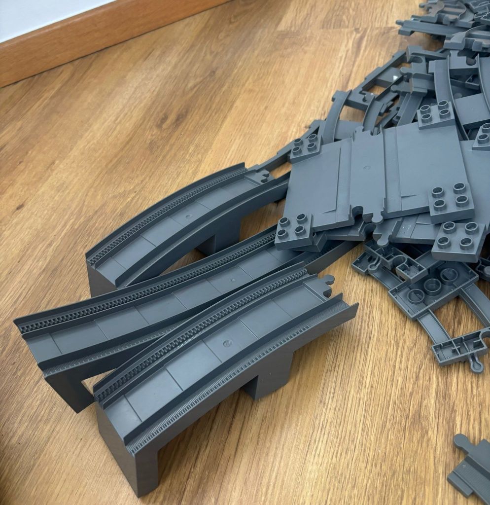Kolejka elektryczna LEGO Duplo