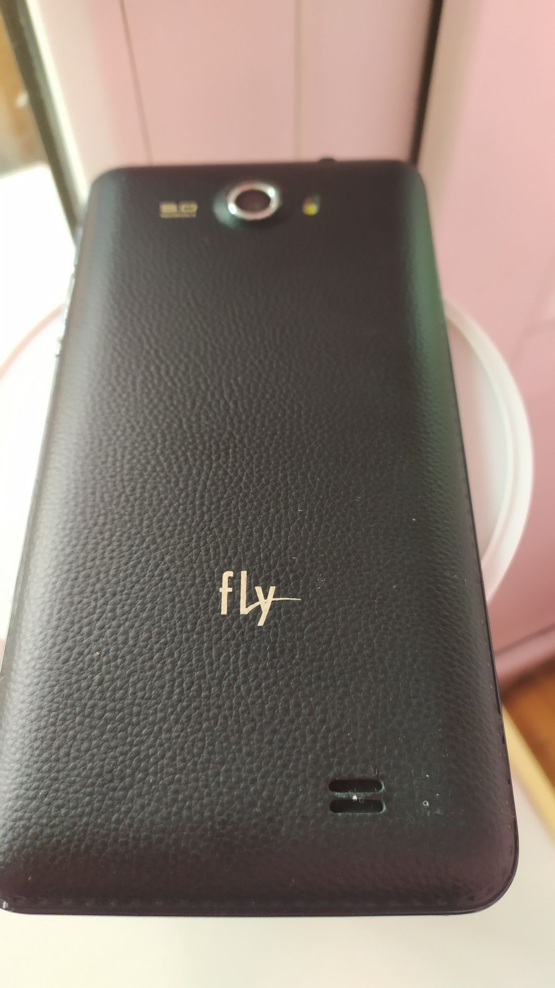 Телефон Fly робочий