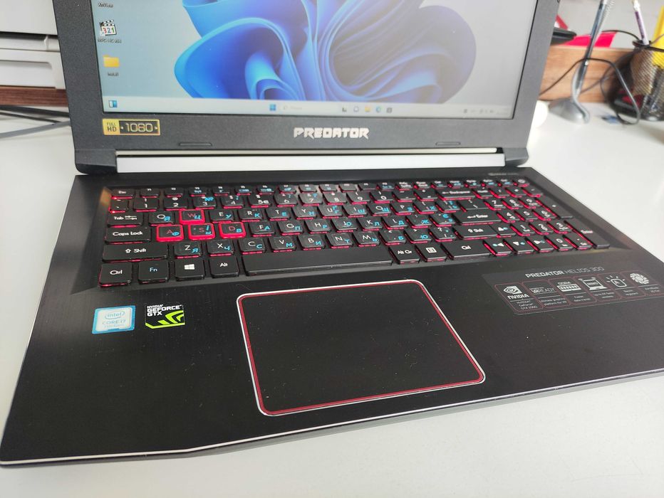 Acer Predator Helios 300 G3-572 IPS/i7/nVidia GTX 1060/512/16