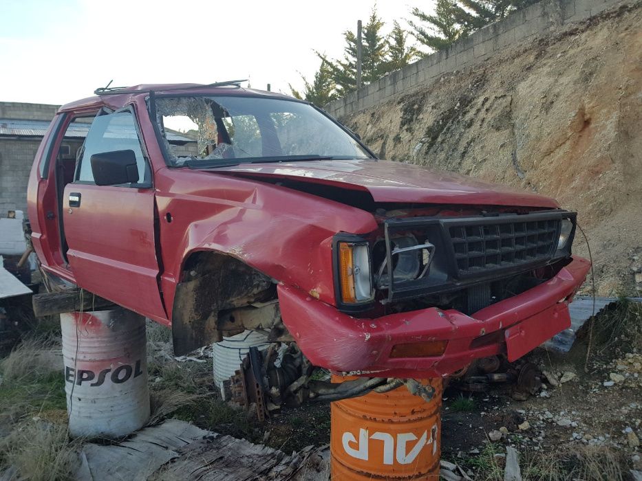 Mitsubishi L200 para peças