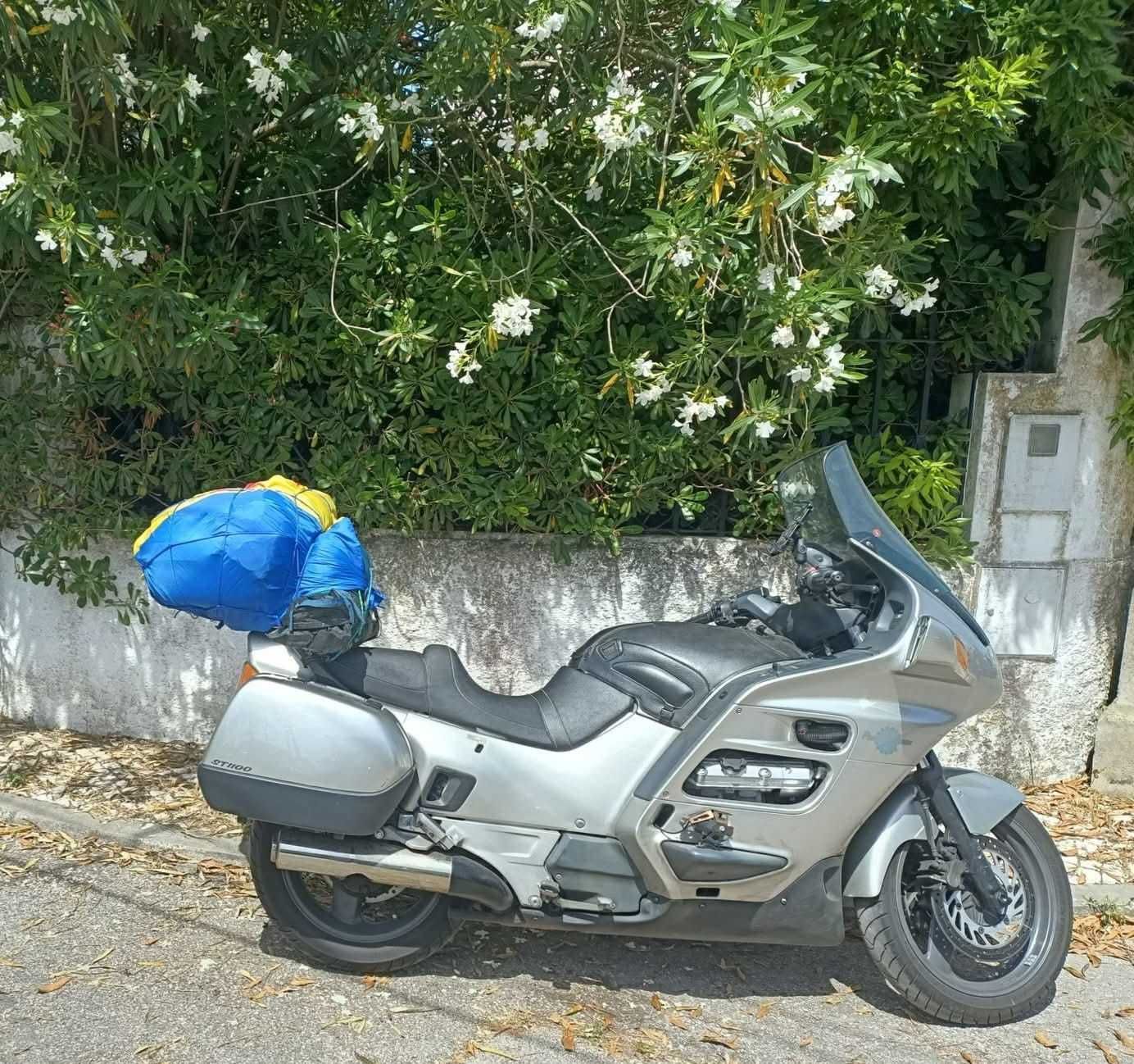 Vende-se PAN European 1100