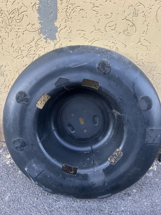 Чехол запасного колеса RAV 4